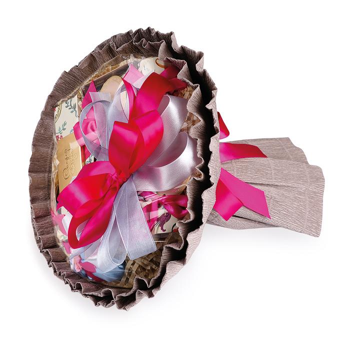 Букет «современный». Букеты красивые оригинальные. Красивый фруктовый букетик. Свадебный съедобный букет. Цветочные букеты в руках девушки.